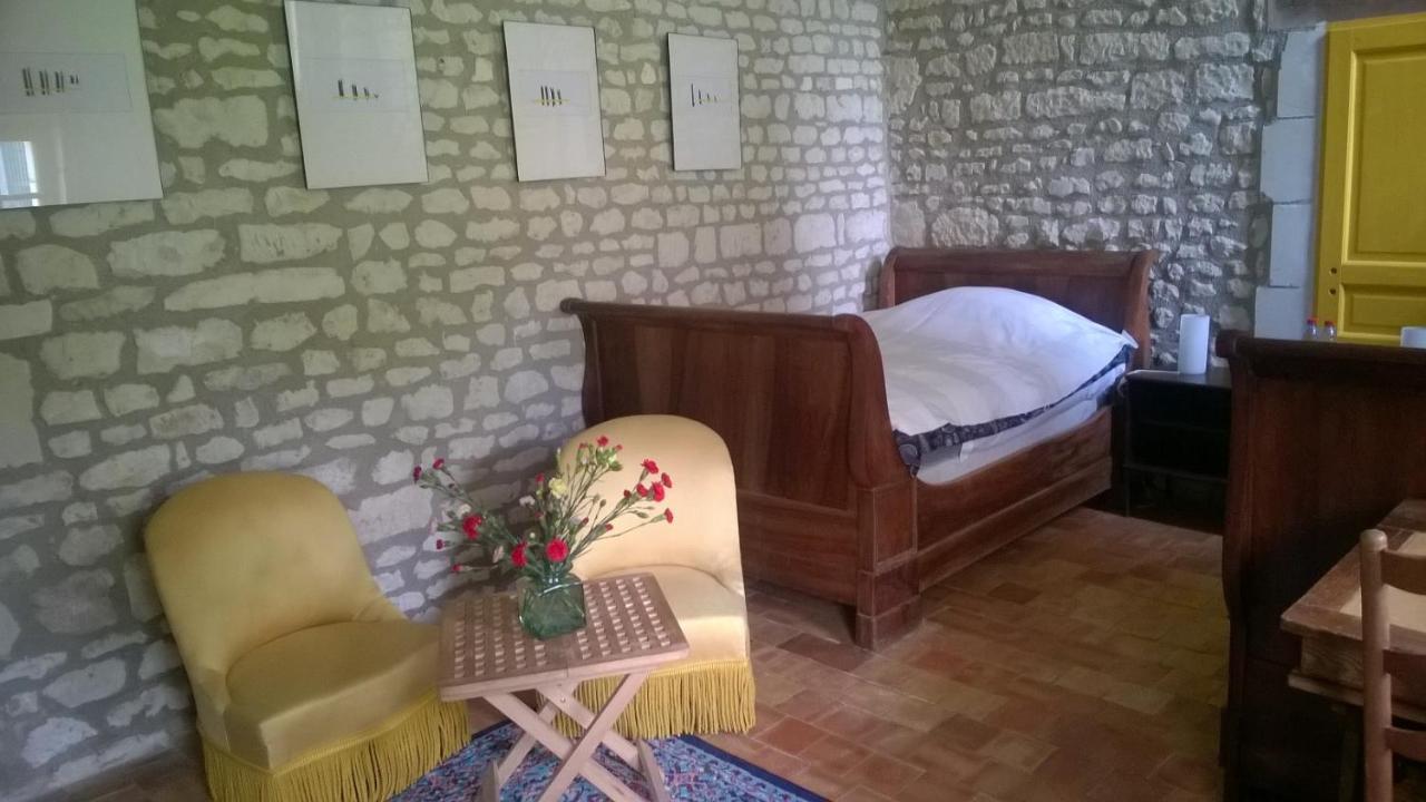 Gite Du Manoir Des Roches Saires Luaran gambar